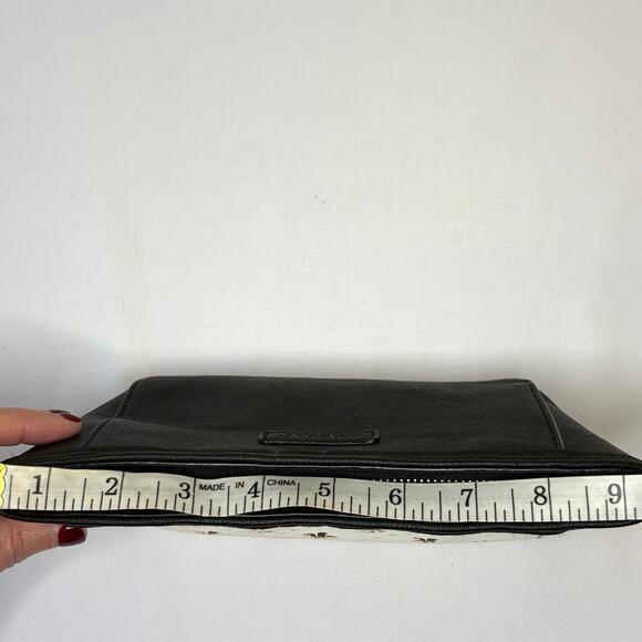 Vera Bradley Laser Cut Flowerlines Wristlet Black White Faux Leather NWOT - Picture 10 of 13